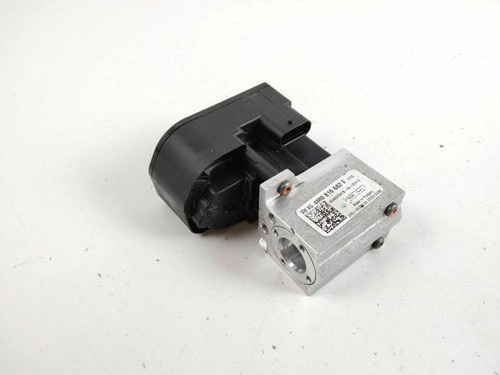 Porsche Taycan 9J1 2022 Klimaventil Expansionsventil 4M0816682E Elektro RZV70266