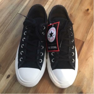 converse united arrows