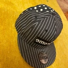 suprême x Comme Des Garcons CHAPEAU 7 3/8 NOIR New Era chapeau casquette de baseball à points rayés