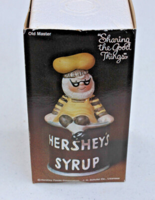 VINTAGE COLLECTIBLE HERSHEY S PORCELAIN BELL OLD MASTER SHARING THE GOOD THINGS 