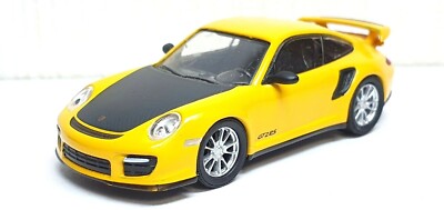 ミニカー MINI GT Porsche 911 GT2 RS Racing Yellow MINI GT 136 Porsche 911 GT2 RS Racing Yellow RHD Asia