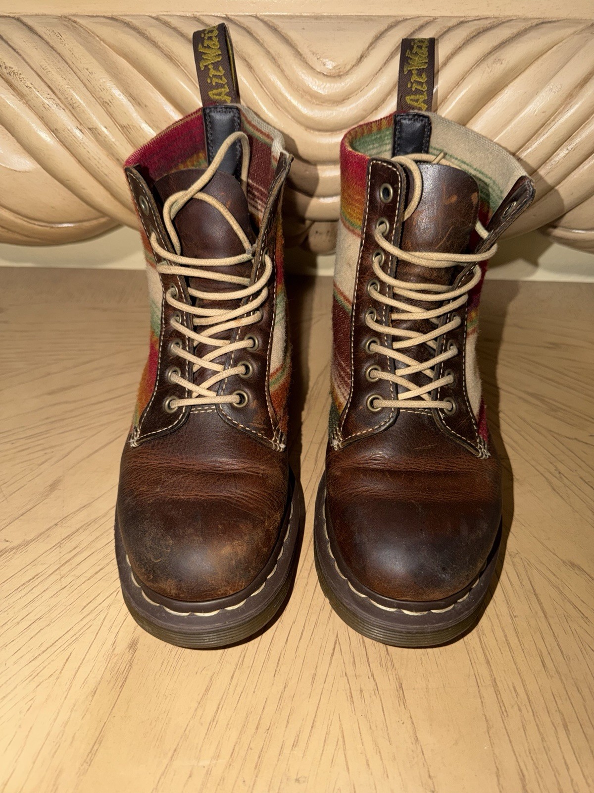 Doc Martens Santa Fe 1460 Boots Womens Sz 8 EU 39 Pendelton See Pics