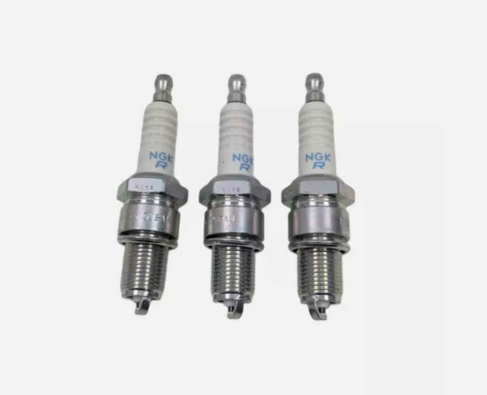 NGK NOS BPR5HS Spark Plug 98076-55747 Honda 1981-83 PA50 II QTY 3