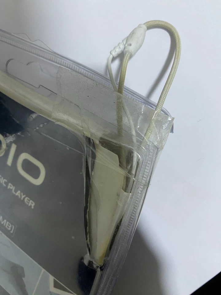 Reproductor de música digital MPIO FY200 MP3 de colección 512 MB NUEVO SELLADO  Foto 3 de 3