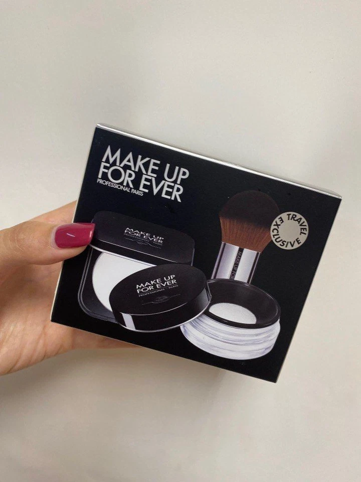 Free Shipping ✨Make Up For Ever Kit Ultra HD Loose+Pressed Powder+Brush Set - Image 2 of 4