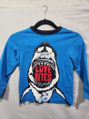Gymboree Boys Sz 5 Valentines Day ''Love Bites'' Shark Embroidered Long Sleeve Tee