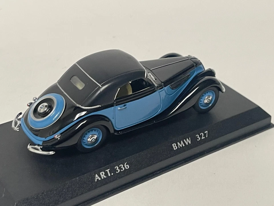 Coches BMW 327 detalle 1/43 de 1941 en dos tonos azul. Art 336 TR250 Foto 3 de 4