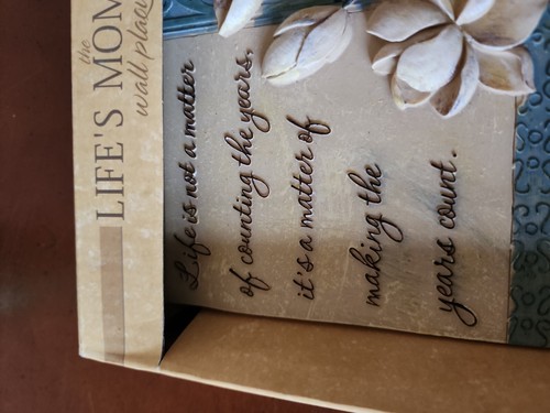 Ceramic Hanging Wall Plaques Trivets Floral Home Decor Set Of 2 Remember Moments - Picture 2 of 4