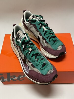 Nike VaporWaffle x Sacai Red Green DD3035-200 Men's Size 10.5 US