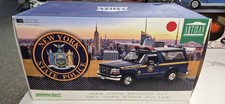 1/18 scale Greenlight Collectibles NY State Police 1996 Ford Bronco XLT