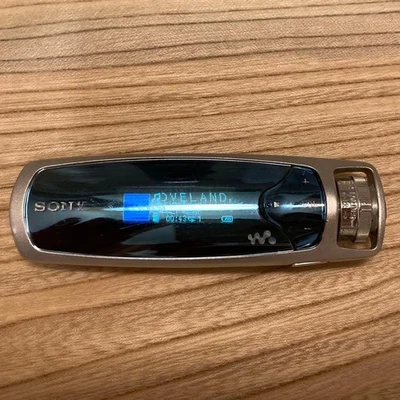 Sony Walkman NW-S605 2GB Digital Media Player Stick Japan Power On Verified 80 - Image 1 of 2