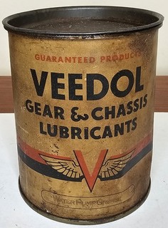 Vintage Veedol Gear Chassis Lubricants Grease Tin Oil Can short one pound Full