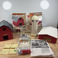 ERTL 1/64 Farm Country Barn and Machine Shed ...