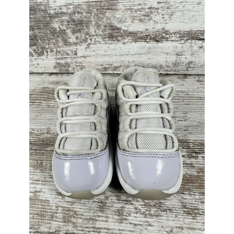 Zapatillas Nike Air Jordan 11 Retro bajas 'violeta puro' para niños pequeños talla 5C Foto 4 de 4