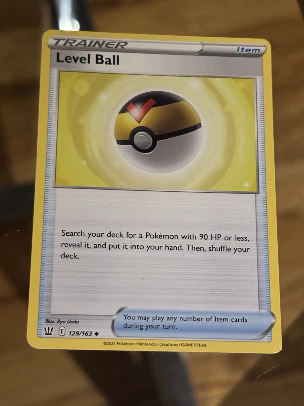 Level Ball - 129/163 - Uncommon - Lightly Played Pokemon Card Buy 2 Get 1 Free