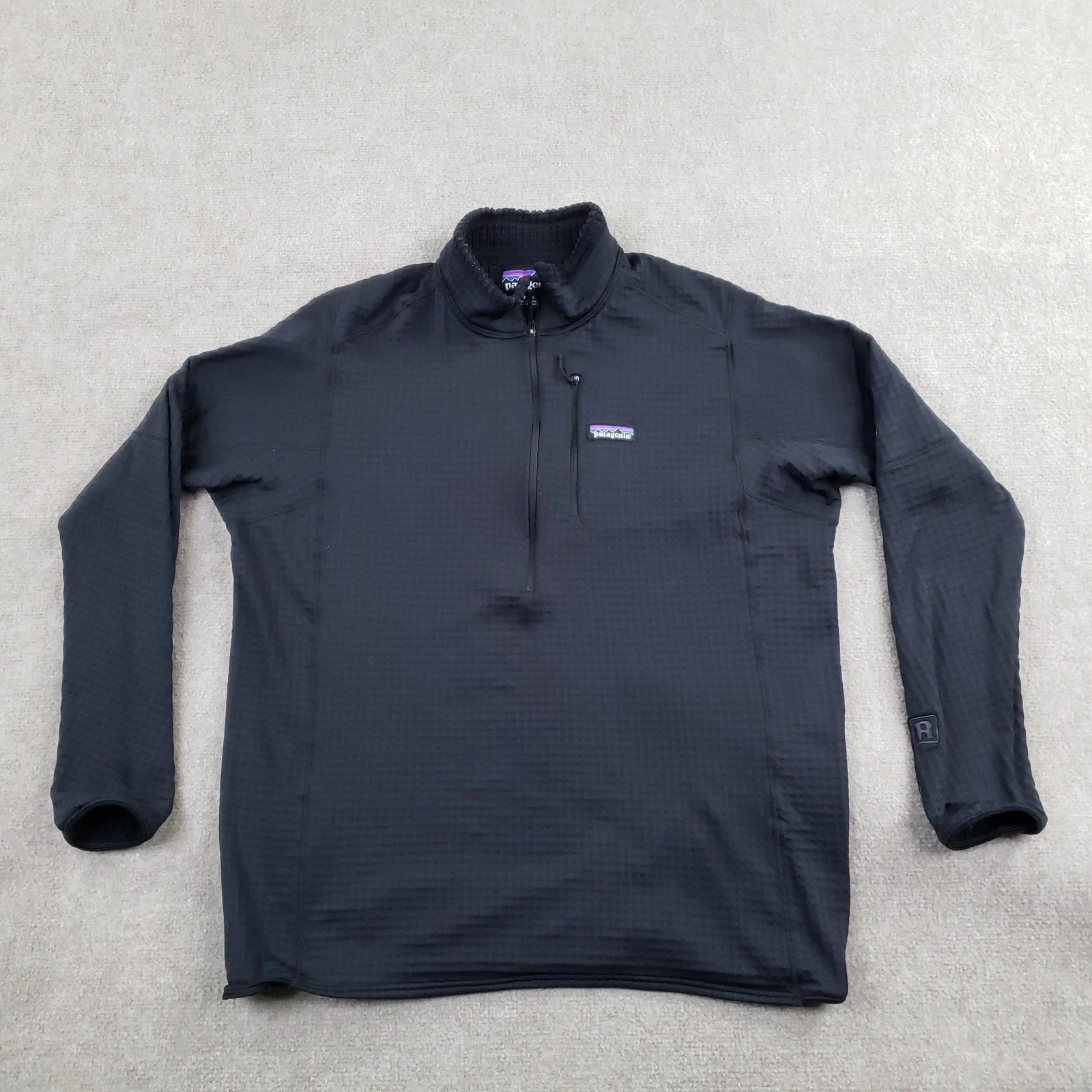 Patagonia Regulator R1 Jacket Men XL Black Fleece Grid Thermal Pullover STY40110