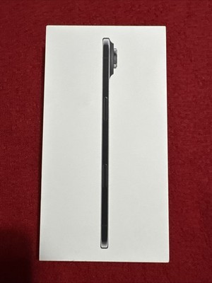 Apple iPhone 17 Air 256GB Space Black USA eSIM Unlocked MG184LL/A