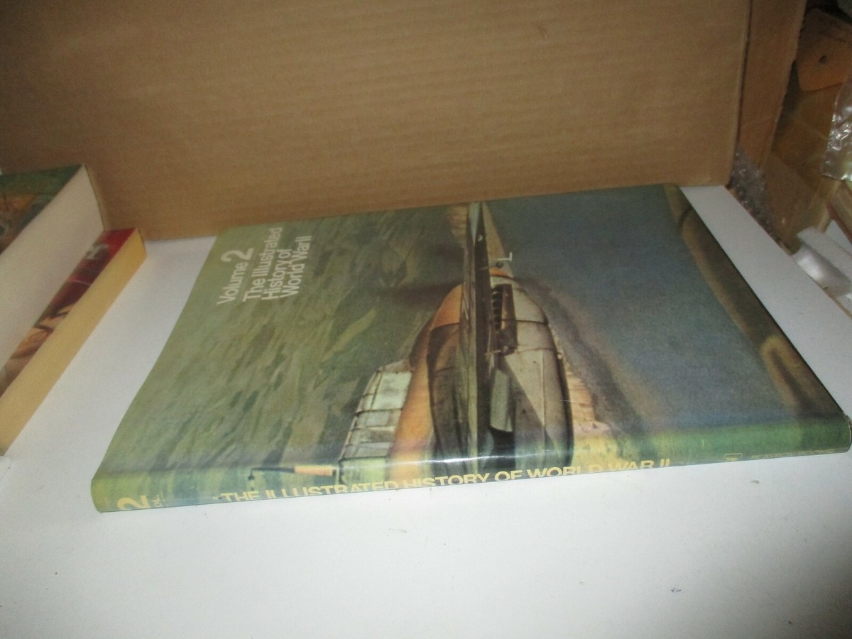 【値下げ】Illustrated History of World WarII New Illustrated History Of World War II: Rare And Unseen