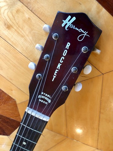 100% ORIGINAL HARMONY 1964 H53 ROCKET ELECTRIC GUITAR-RED BURST Org. Case -Strap - Picture 10 of 22