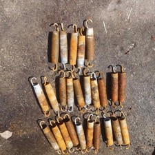 25x Steel Trampoline Springs 5 1/2in x 3/4in
