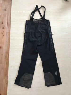 BURTON AK457 GORE-TEX PRO 3L Bib Pants Black Size M BURTON AK457 GORE-TEX PRO 3L Bib Pants Black Size M