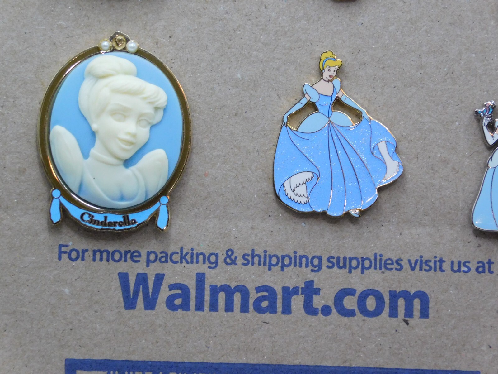 Lot Of 12 Assorted Disney Pins eBay