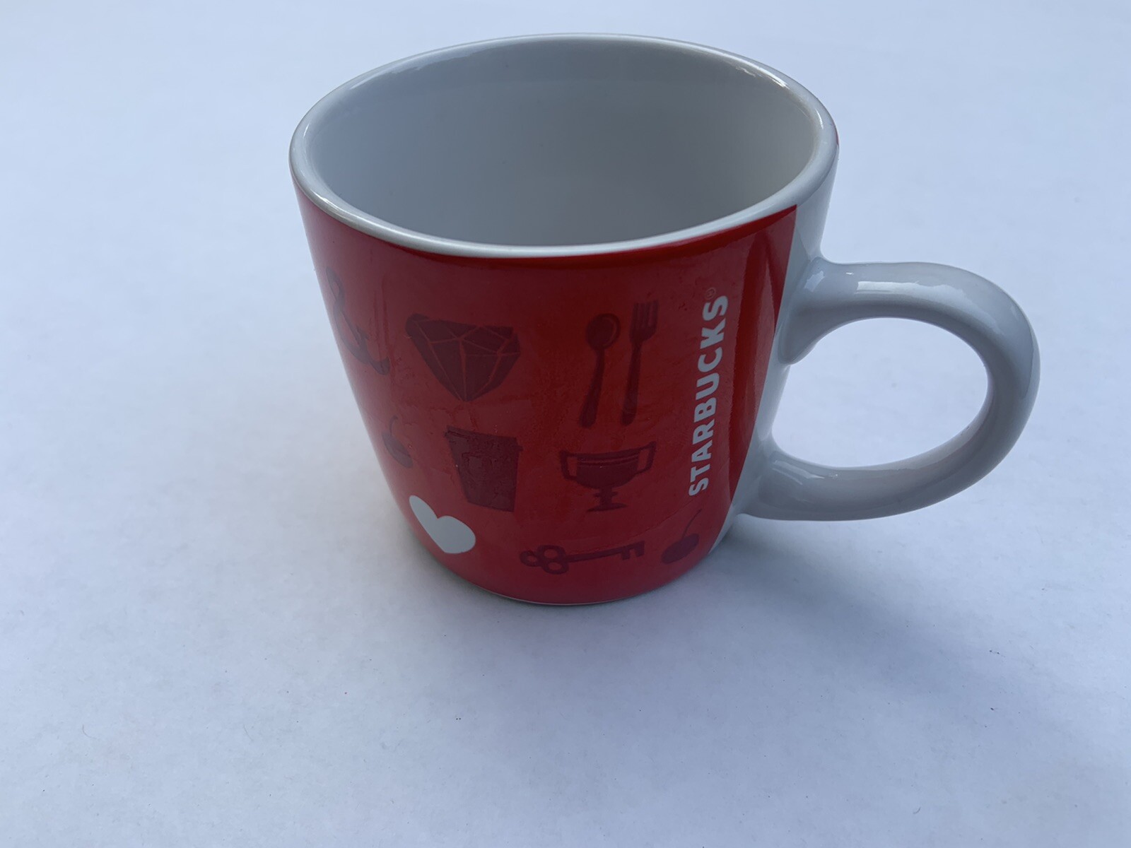 Starbucks 7.8oz Red Heart Things I Love Valentines Coffee Tea Espresso Mug Cup