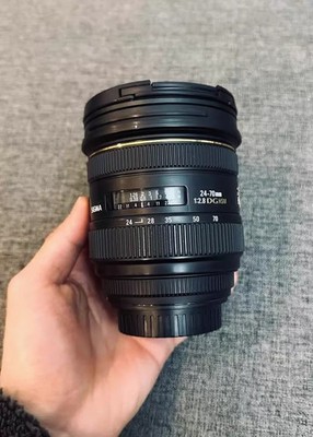 Sigma 24-70mm F2.8 EX DG HSM Full-Frame Zoom Lens for Canon EF Mount