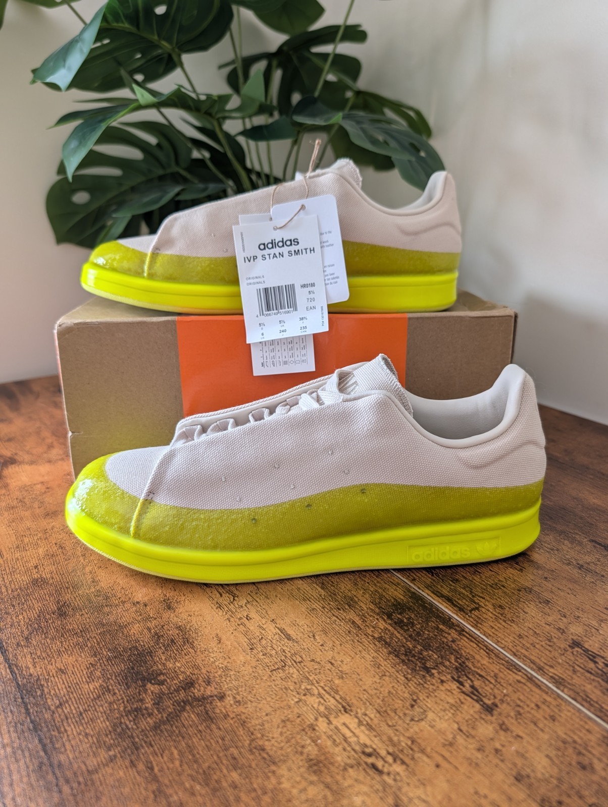 Seller photo, eBay