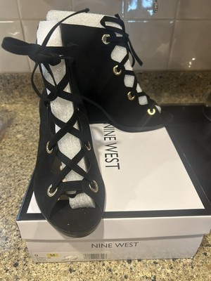 *New in Box* NINE WEST Quintso Black Wedge Gladiator  Sandal/Shoetie- Sz 9