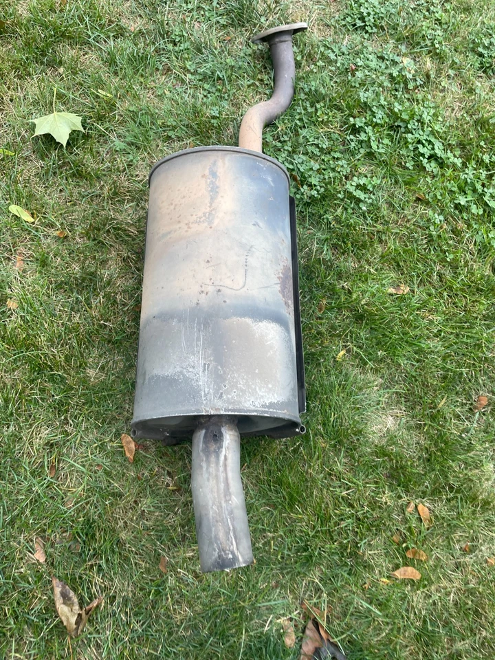 Silenciador de escape trasero OE usado envío gratuito 18307sxsa01 se adapta a Honda CR-V 2007-2009 Foto 2 de 4