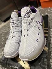 Nike LeBron 17 Lakers for Sale - Authenticity Guaranteed - eBay