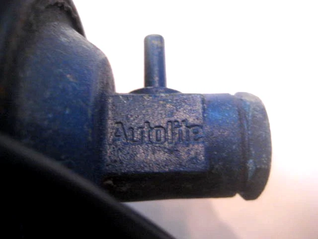 Original 1970 D0TF 12127-M Autolite Distributor & Autolite Vacuum 0M9 Date Code - Image 4 of 4