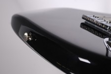 Squier by Fender Stratocaster-SE Strat 22 fret-black electric guitar