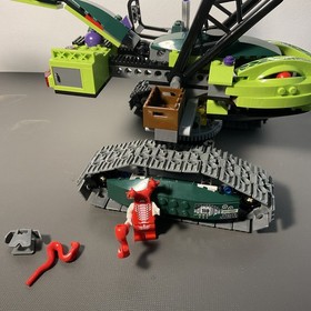 LEGO 9457 Ninjago Fangpyre Wrecking Ball,