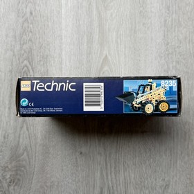 LEGO Technic 8235 Front End Loader Unopened New MISB Sealed Toy