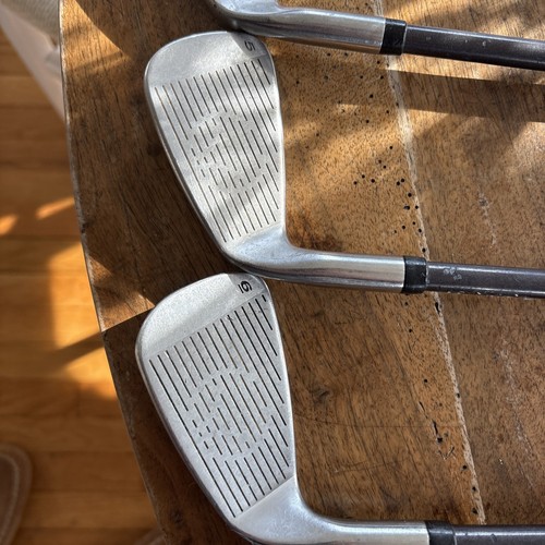 TaylorMade Burner Oversize Iron Set 3-9 iron Bubble S-90 Plus Stiff Graphite RH - Foto 7 di 9