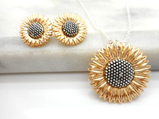 Sunny Sunflower Necklace Earring Set Two Toned for Realistic Look