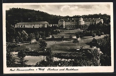AK Bad Hermannsborn bei Bad Driburg /Westf., Kurhaus und Badehaus mit Park 1941 