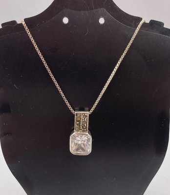 VTG Sterling Silver 925 Princess Cut Cubic Zirconia Pendant Necklace 18 box Chai