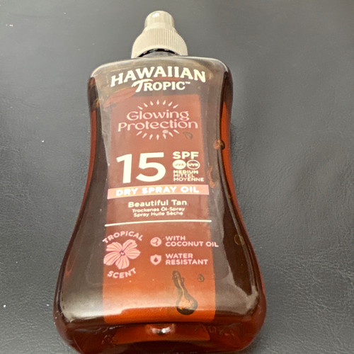 Hawaiian Tropic Glowing Protection Dry Spray Oil SPF 15 200ml Tropical