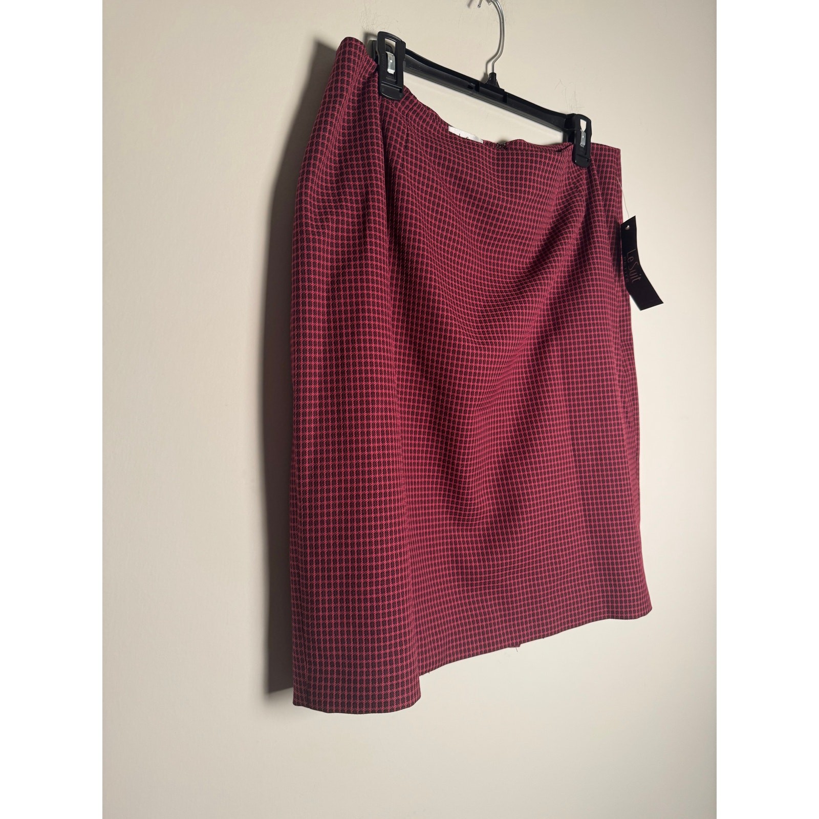 Le Suit Women's Pink Contrast Trim Printed Skirt Suit NWT Size 14P