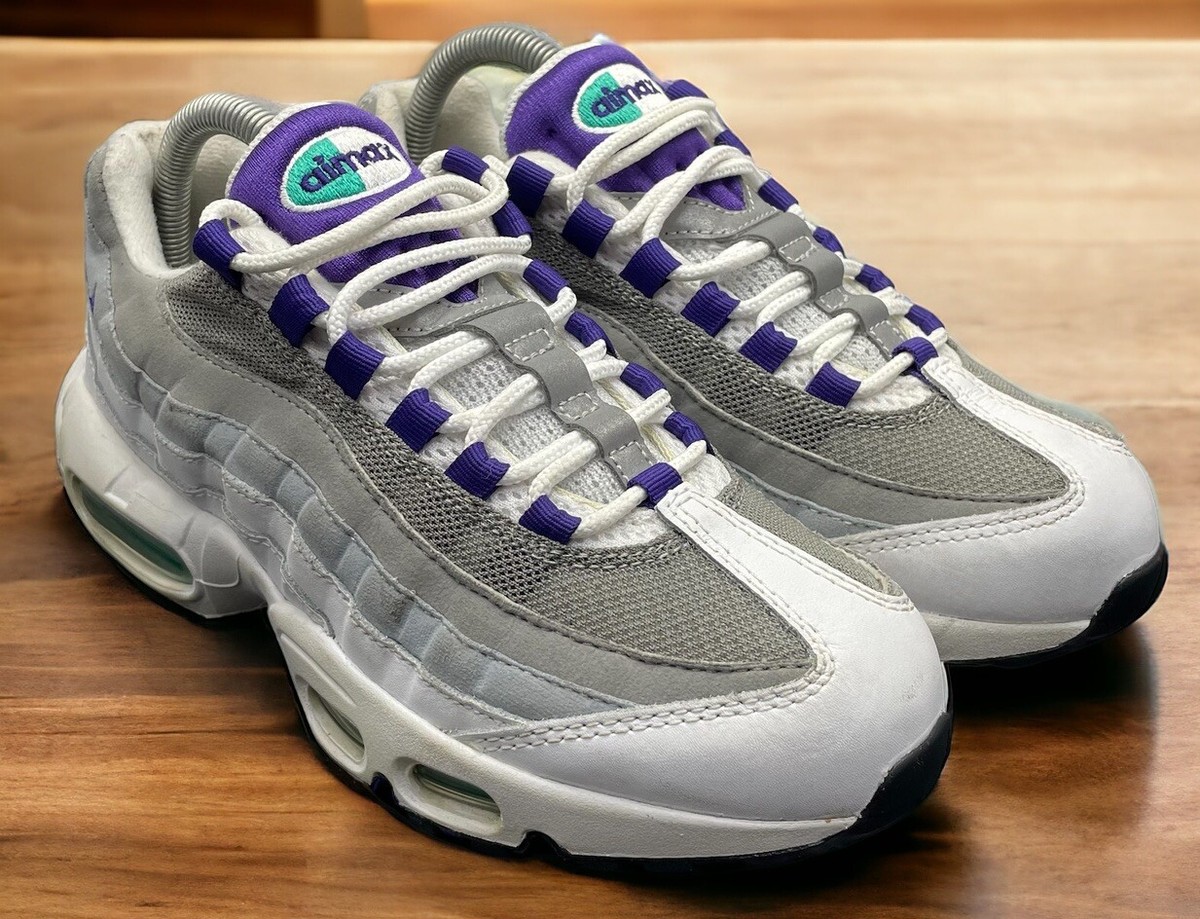 新製品 Nike Air Max 95 ホワイト/グレー 【公式通販】