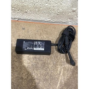 HP TPC-CA54 AC Netzteil schwarz 19,5V 3,33A 65W für Pavilion 11 & 13 Laptops