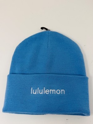 NWT Lululemon WORDMARK Warm Revelation Beanie One Size Sinatra Blue White Lululemon Warm Revelation Beanie Winter Hat SNBL/Whit Blue  main image 2
