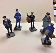 Vintage Toy Plastic MEN- POLICE OFFICE BUS DRIVER - DOOR MAN- OTHERS MADE JAPAN 