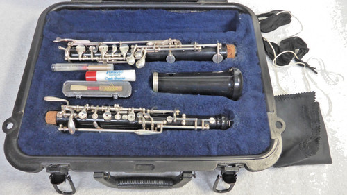 Selmer Student Oboe  w/ Case - Parts/Repair