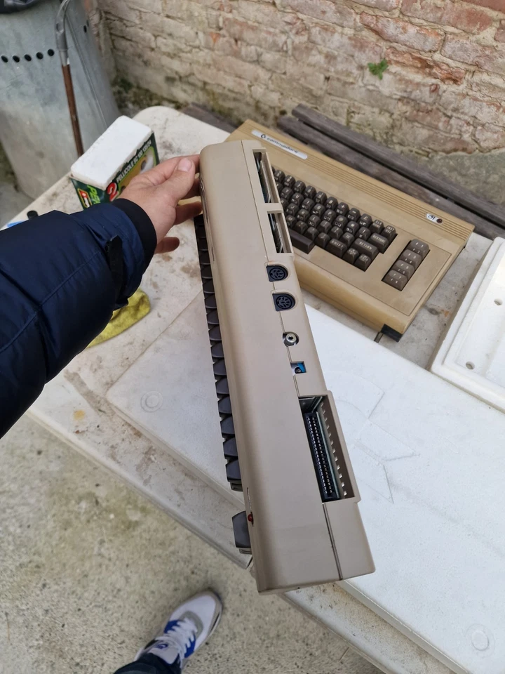 commodore 64 2 Console - Immagine 2 di 4