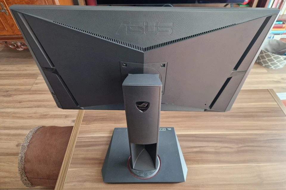 Asus ROG Swift PG278Q 27-Inch G-SYNC Gaming Monitor WQHD (2560x1440) 144Hz - Image 3 of 4