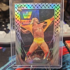 Topps 2025 Topps Chrome WWE Hulk Hogan Refractor #25 Wrestling Card